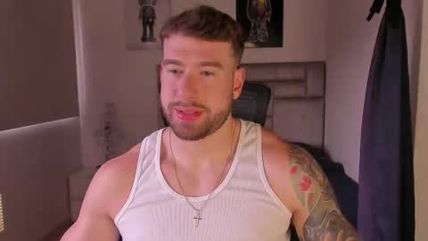 PAUL ROGER online show from March 8, 8:46 pm