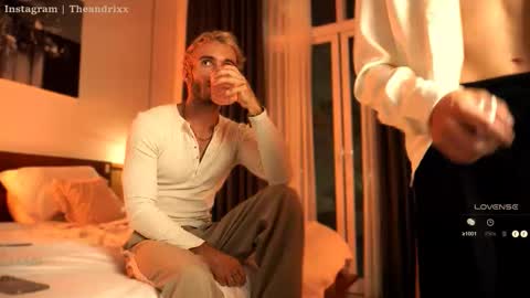 Paul online show from March 8, 5:06 pm