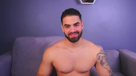 Paul Phoenix online show from November 6, 6:55 pm