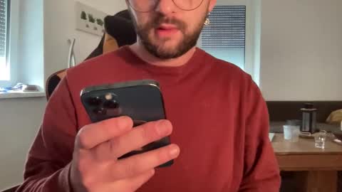 love bush online show from October 18, 8:08 am