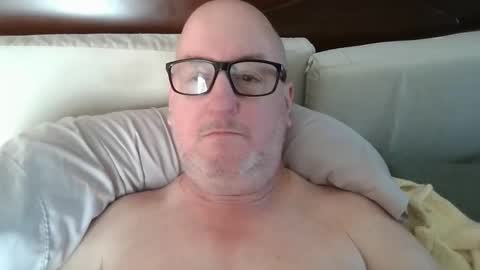 Paul online show from November 15, 6:21 pm