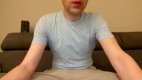 pavesi online show from February 1, 10:08 pm