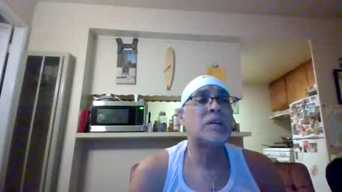 pawgkiller online show from February 9, 5:01 am