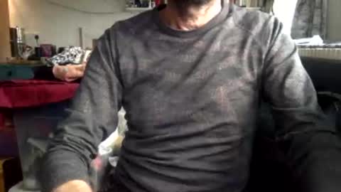 pea23 online show from February 6, 2:47 pm