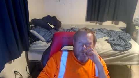 pecker40 online show from June 5, 2:38 am
