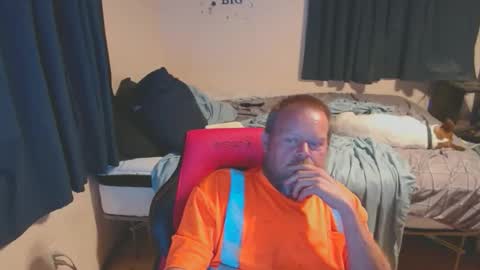 Snapshot of pecker40 chatting on October 10, 3:11 am pecker40 online show from October 10, 3:11 am