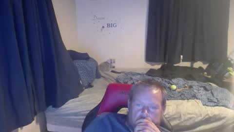 pecker40 online show from May 18, 4:07 am