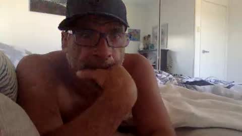 pedro________8 online show from February 23, 3:39 am