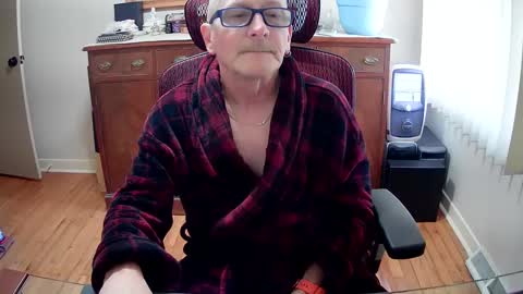 Snapshot of peepingmale chatting on February 23, 2:00 pm peepingmale online show from February 23, 2:00 pm