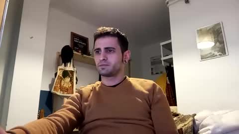 Snapshot of penesvoladores92 chatting on December 15, 1:35 am penesvoladores92 online show from December 15, 1:35 am