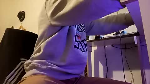 penesvoladores92 online show from November 20, 7:23 pm