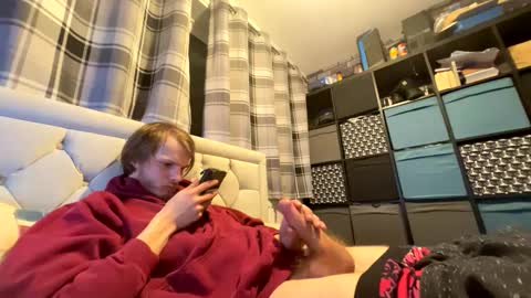 Penguin online show from October 2, 12:25 am