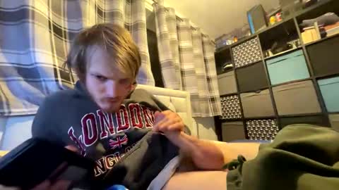 Penguin online show from September 28, 12:08 am