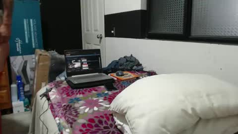 pepe39 online show from October 21, 7:44 am