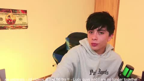 giovanny or andres you decide online show from March 8, 4:09 am