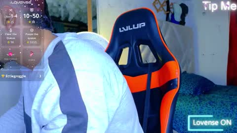 Snapshot of perfec_king00 chatting on October 28, 10:01 pm Jacob online show from October 28, 10:01 pm