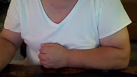 perfecto1957 online show from December 19, 4:13 pm