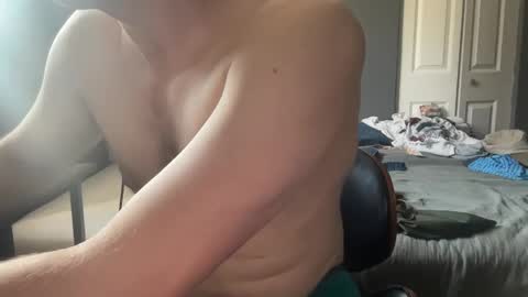 perurrequest online show from October 4, 8:46 pm