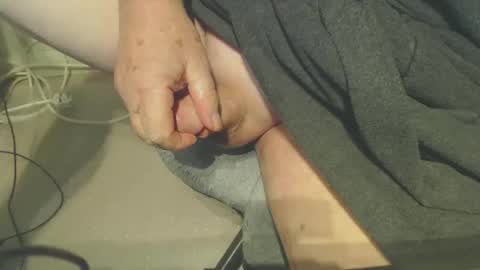 Snapshot of petej3000 chatting on February 4, 8:35 am petej3000 online show from February 4, 8:35 am