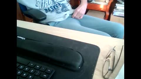 petitwilly online show from September 22, 7:30 am