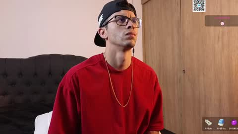 phantom_bigger1 online show from January 16, 1:36 pm