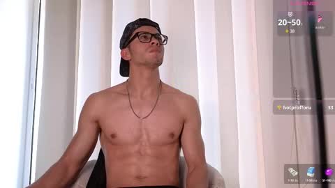 phantom_bigger1 online show from September 11, 3:00 pm