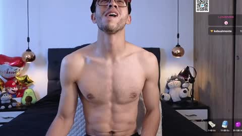 phantom_bigger1 online show from January 24, 3:02 pm