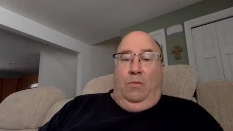 Snapshot of pickme11113 chatting on January 2, 6:01 pm pickme11113 online show from January 2, 6:01 pm