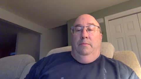 Snapshot of pickme11113 chatting on December 30, 12:52 pm pickme11113 online show from December 30, 12:52 pm