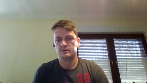 piercingsxxx online show from December 16, 9:16 am