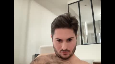 pierrot462900 online show from March 6, 1:03 pm