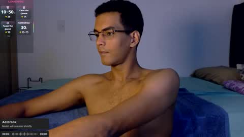 pikashuu7u7 online show from February 1, 3:11 pm