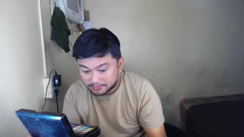 pinoy041087 online show from February 6, 10:34 am