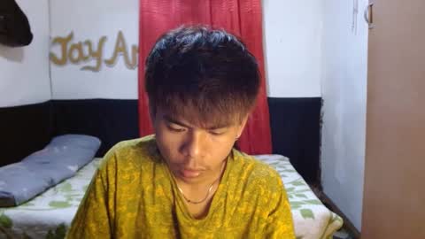 Snapshot of pinoymonstercock_xx chatting on January 16, 5:32 am WIN WIN  JAY AR online show from January 16, 5:32 am