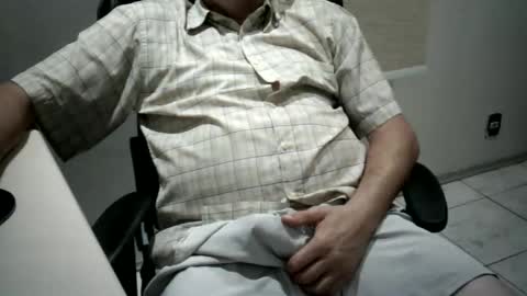 piovesanes online show from February 15, 2:47 am