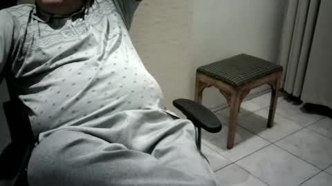 piovesanes online show from December 9, 2:56 am