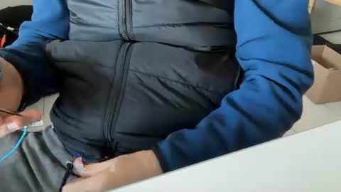 PirandelloBello online show from November 27, 8:07 am