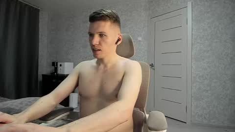 Pierre online show from April 19, 4:17 pm