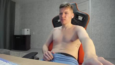 Pierre online show from February 14, 2:23 pm