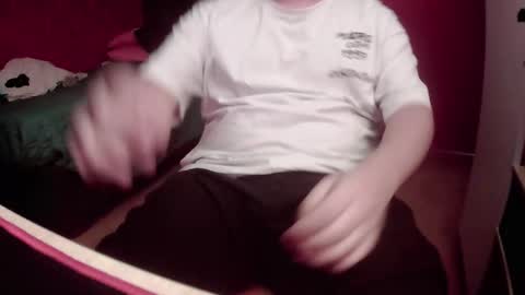 pisceslost online show from February 15, 9:34 pm