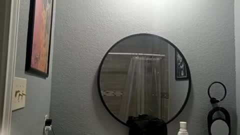 pj9039209 online show from July 9, 6:33 pm