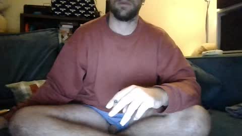 Snapshot of plaisirssecret chatting on December 7, 3:04 am plaisirssecret online show from December 7, 3:04 am