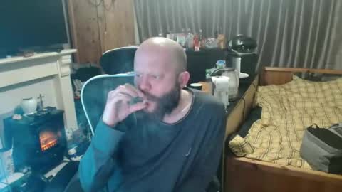 playboy_horny online show from April 21, 10:49 pm