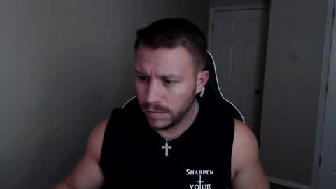 Snapshot of player2pawns chatting on October 21, 5:54 am Player online show from October 21, 5:54 am