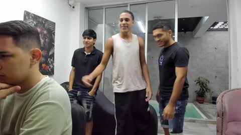 Snapshot of playhardsex chatting on February 1, 11:32 am   online show from February 1, 11:32 am