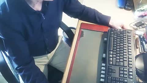 littlenounours online show from February 28, 10:58 am