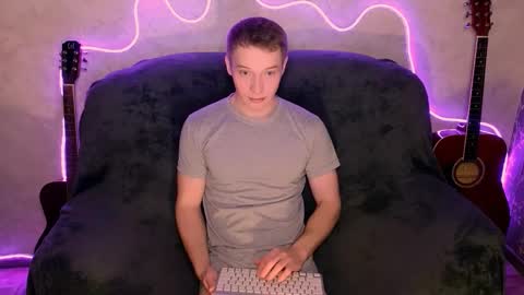 Oliver online show from December 19, 10:01 am