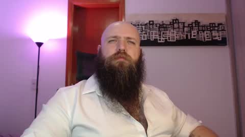 Bear online show from March 11, 2:32 am