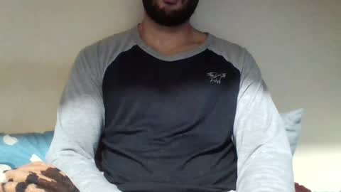 pollaa_19 online show from July 5, 10:17 pm