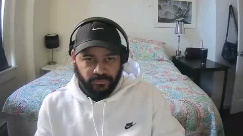 popfizzt online show from December 1, 5:38 pm